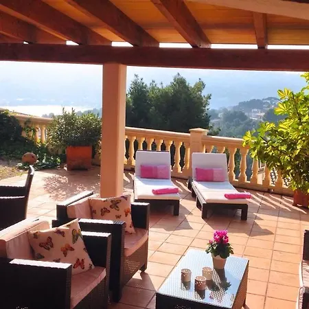 Gran Terraza Privada Y Vistas Al Mar